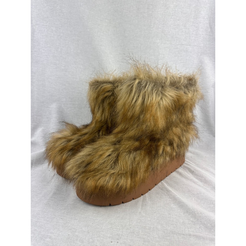 A New Day Brown Faux Fur Shaggy Winter Boots Memory Foam Womens 11